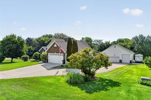 224 Bennington Dr, Troy, MO 63379 - Photo 10