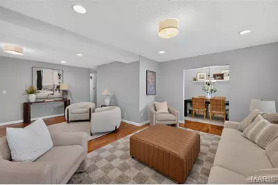 5738 Lost Brook Court, Oakville, MO 63129 - Photo 6