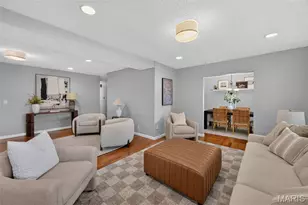 5738 Lost Brook Ct, Oakville, MO 63129 - Photo 6