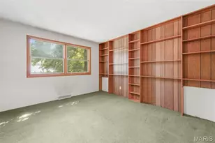 10806 Forest Cir Dr, Saint Louis, MO 63128 - Photo 32