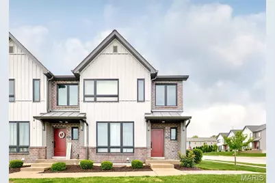 5 Aubrey Place, Saint Charles, MO 63303 - Photo 2