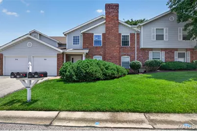 974 Windstream Drive #38, Saint Peters, MO 63376 - Photo 1