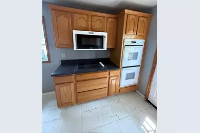 3535 Saint Christopher Lane, Saint Ann, MO 63074 - Photo 8