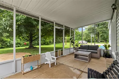 11756 Long Leaf Circle, Saint Louis, MO 63146 - Photo 6