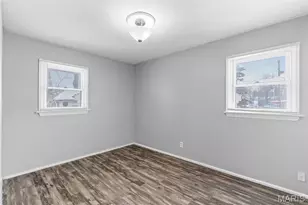 8433 1st St, Berkeley, MO 63134 - Photo 18