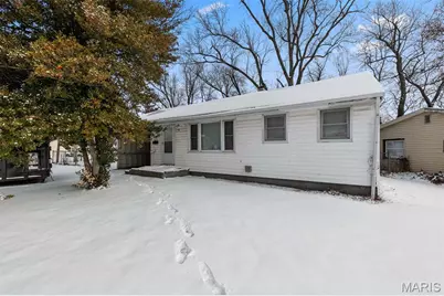 8433 1st Street, Berkeley, MO 63134 - Photo 22
