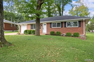 9731 Twincrest Dr, Saint Louis, MO 63126 - Photo 18
