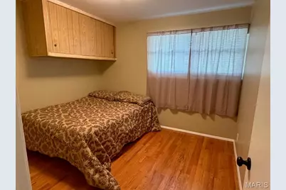 10204 Dacey Drive, Dellwood, MO 63136 - Photo 12