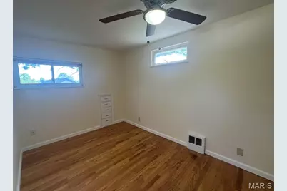 1912 Overland Drive, Saint Louis, MO 63114 - Photo 20