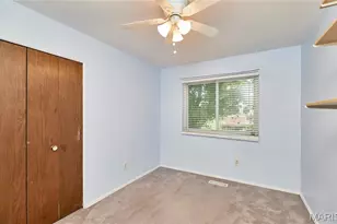 1815 Lakemont Ln, Hazelwood, MO 63138 - Photo 16