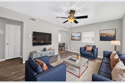 3204 Jasper Park, Saint Louis, MO 63139 - Photo 2