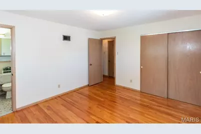 6319 Mackenzie Court, Saint Louis, MO 63123 - Photo 14