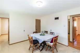 6319 MacKenzie Ct, Saint Louis, MO 63123 - Photo 6