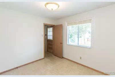 6319 Mackenzie Court, Saint Louis, MO 63123 - Photo 10