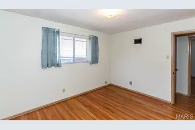 6319 Mackenzie Court, Saint Louis, MO 63123 - Photo 18