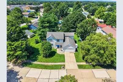 204 Boulder Point Drive, Saint Peters, MO 63376 - Photo 2
