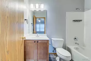 4940 Hurstborough Ct, Hazelwood, MO 63042 - Photo 28