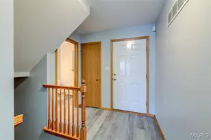 4940 Hurstborough Ct, Hazelwood, MO 63042 - Photo 8