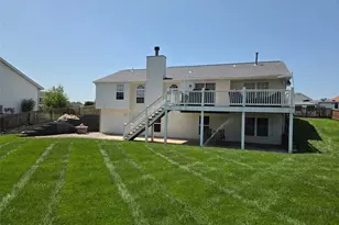 5 Glen Forest Ct, Troy, MO 63379 - Photo 2
