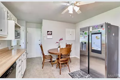 2755 Patterson Road, Florissant, MO 63031 - Photo 12