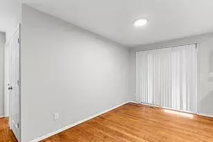 10265 Lord Dr, Saint Louis, MO 63136 - Photo 12