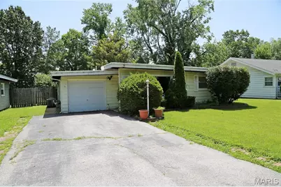 3908 Engler Avenue, Saint Louis, MO 63114 - Photo 1