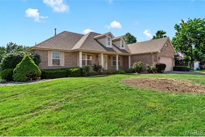 3201 Bear Tracks Drive, Wentzville, MO 63385 - Photo 2