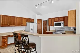 3201 Bear Tracks Dr, Wentzville, MO 63385 - Photo 24