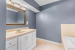 4222 NW Point Dr, House Springs, MO 63051 - Photo 32