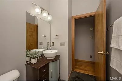 2635 Saint Vincent Avenue, Saint Louis, MO 63104 - Photo 24