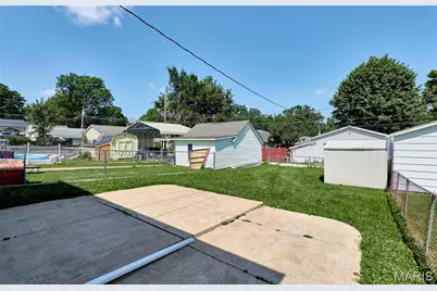 761 Ruprecht Avenue, Affton, MO 63125 - Photo 38