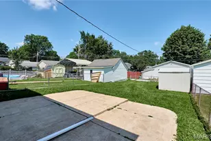 761 Ruprecht Ave, Affton, MO 63125 - Photo 38