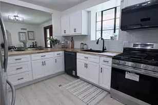 6707 Perry Ave, Saint Louis, MO 63121 - Photo 16