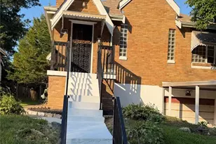 6707 Perry Ave, Saint Louis, MO 63121 - Photo 2