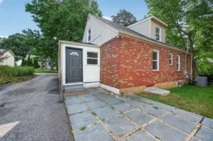 915 Tavalon Ave, Rock Hill, MO 63119 - Photo 40