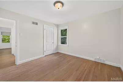 915 Tavalon Avenue, Rock Hill, MO 63119 - Photo 24