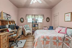909 W Spencer St, Cuba, MO 65453 - Photo 14