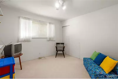 9218 Laramie Drive, Saint Louis, MO 63126 - Photo 24