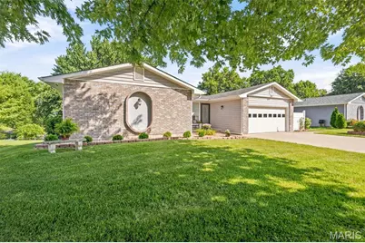 75 Park Charles Boulevard, Saint Peters, MO 63376 - Photo 2