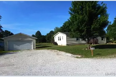 94 Pinewood Drive, Winfield, MO 63389 - Photo 2