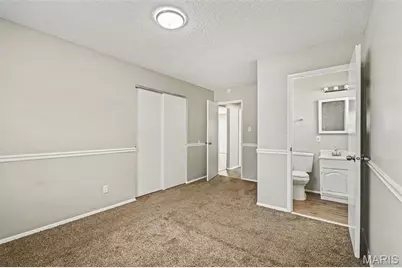 4057 Fox Island Drive, Florissant, MO 63034 - Photo 8