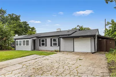 10 Belmont Drive, Saint Peters, MO 63376 - Photo 2