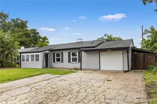 10 Belmont Dr, Saint Peters, MO 63376 - Photo 2