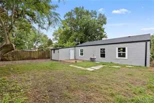 10 Belmont Dr, Saint Peters, MO 63376 - Photo 22