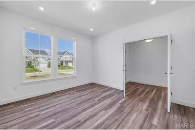 210 Kerry Downs Drive, Dardenne Prairie, MO 63368 - Photo 10