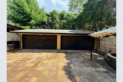 2350 Palm Drive, Florissant, MO 63031 - Photo 8
