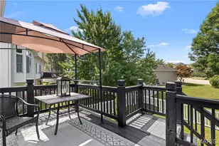 1404 Devonshire County Dr, Wentzville, MO 63385 - Photo 8