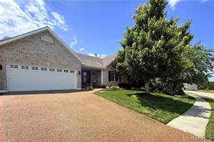 1404 Devonshire County Dr, Wentzville, MO 63385 - Photo 1