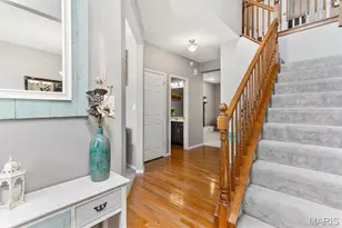 3221 Kingsridge Manor Dr, Oakville, MO 63129 - Photo 4