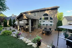 310 Highland Meadows Ct, Wentzville, MO 63385 - Photo 4